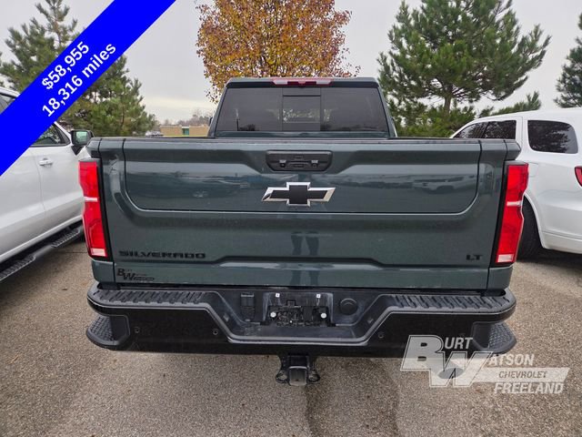 2025 Chevrolet Silverado 2500HD LT photo 2
