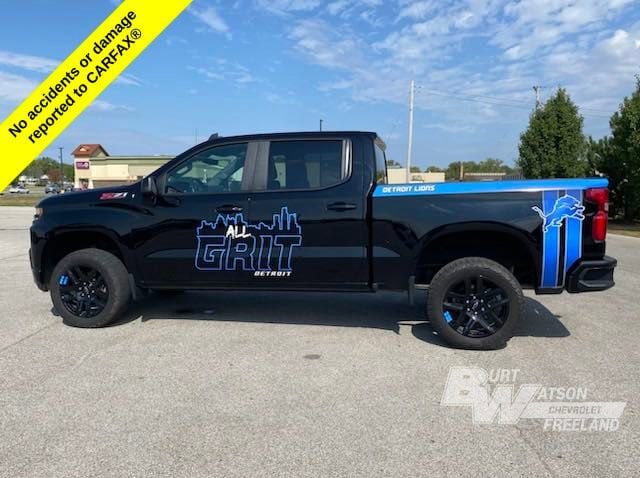 Used 2021 Chevrolet Silverado 1500 LT Trail Boss with VIN 3GCPYFED4MG471754 for sale in Freeland, MI