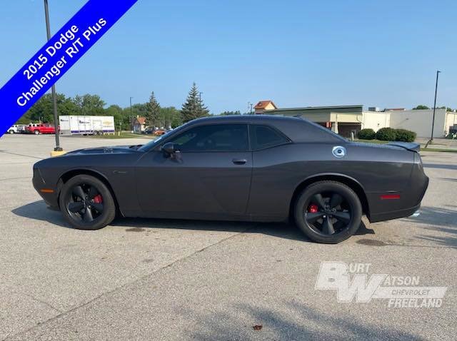 Used 2015 Dodge Challenger R/T with VIN 2C3CDZBTXFH811293 for sale in Freeland, MI