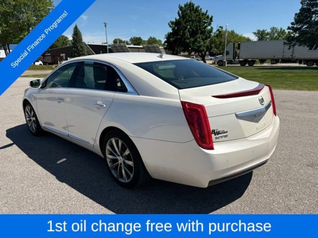 Used 2014 CADILLAC XTS 4dr Sdn FWD Car