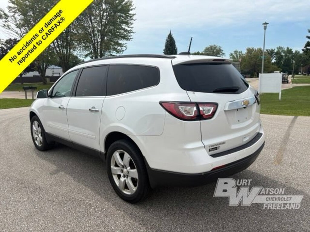 Used 2017 Chevrolet Traverse LT SUV