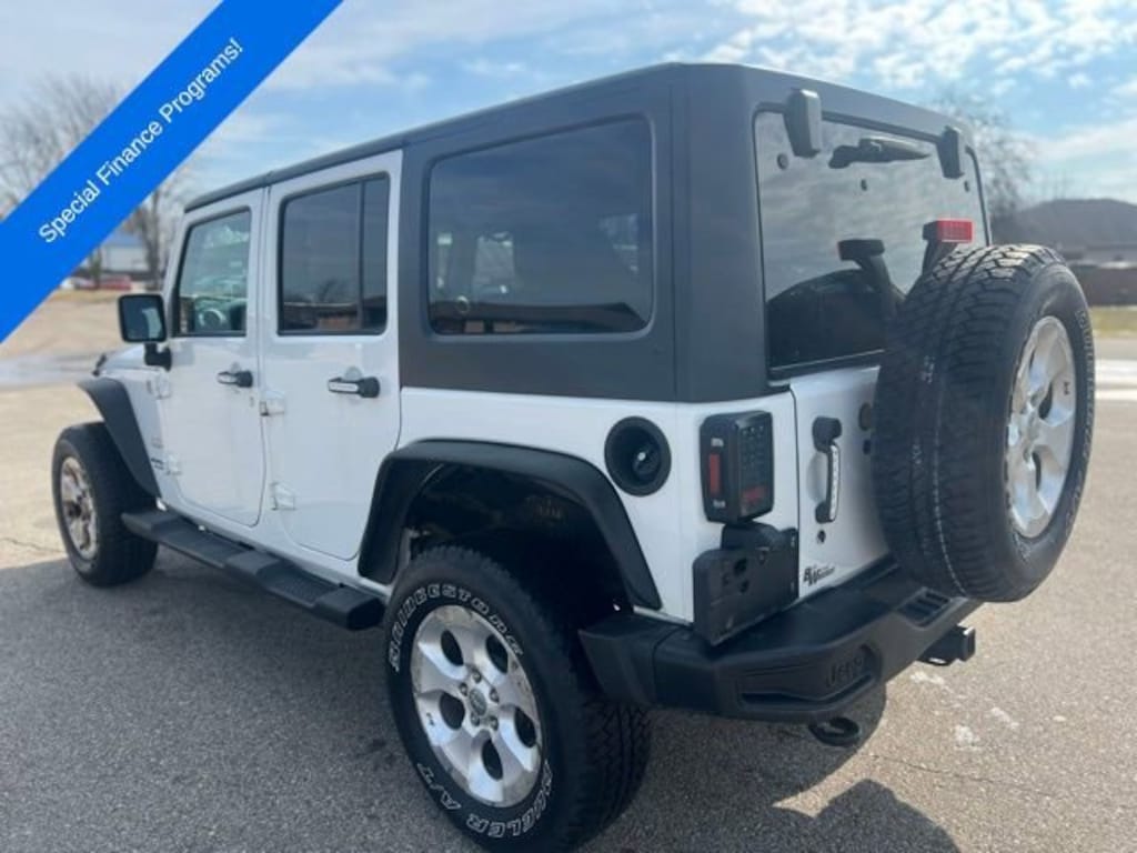 Used 2013 Jeep Wrangler Unlimited Sahara