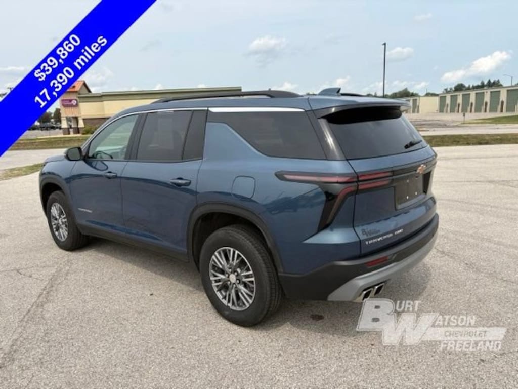 Used 2026 Chevrolet Traverse LT SUV