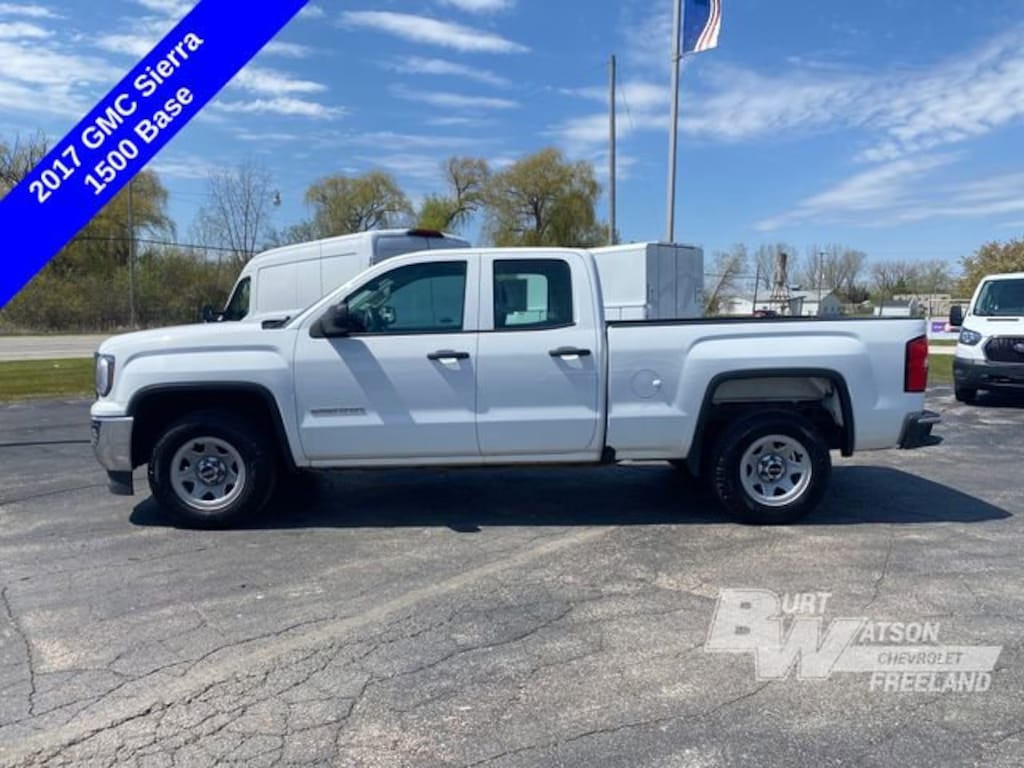 Used 2017 GMC Sierra 1500 2WD Double Cab 143.5 Truck