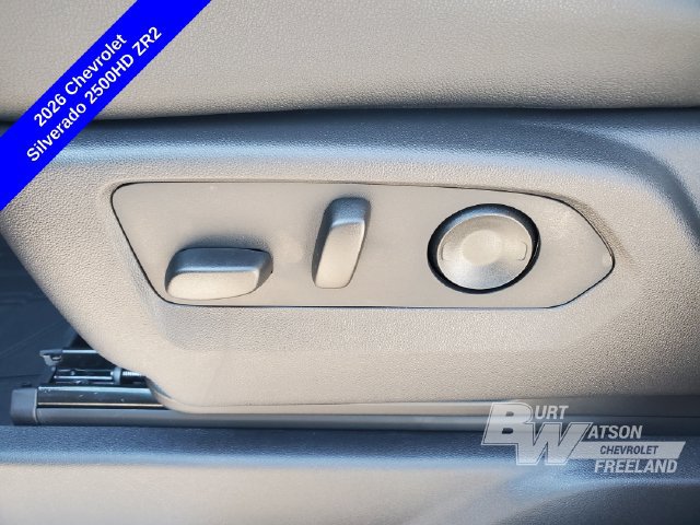 2026 Chevrolet Silverado 2500 HD ZR2 - Photo 8