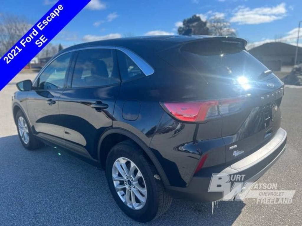 Used 2021 Ford Escape SE