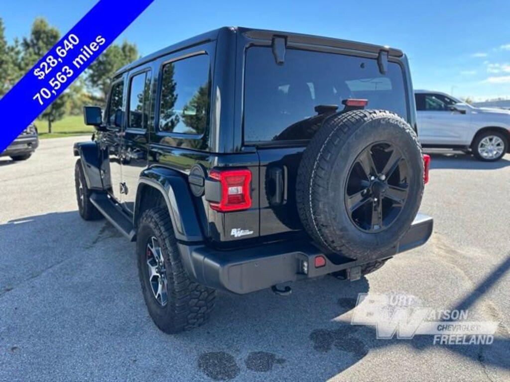Used 2021 Jeep Wrangler Unlimited Sahara Altitude