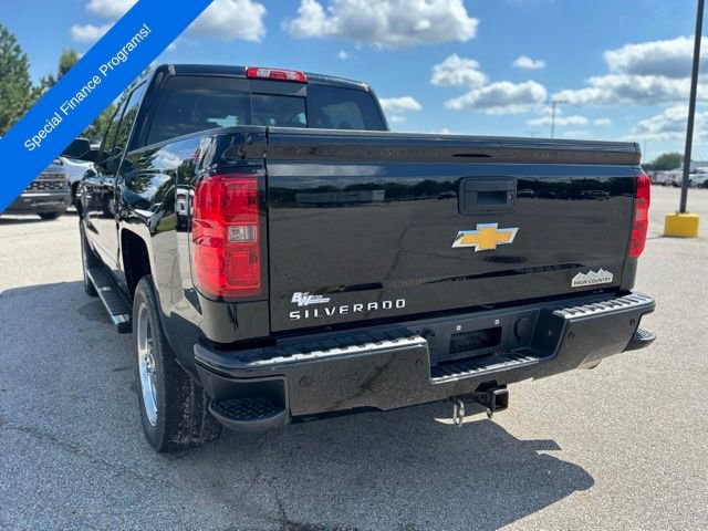 2014 Chevrolet Silverado 1500 High Country photo 3