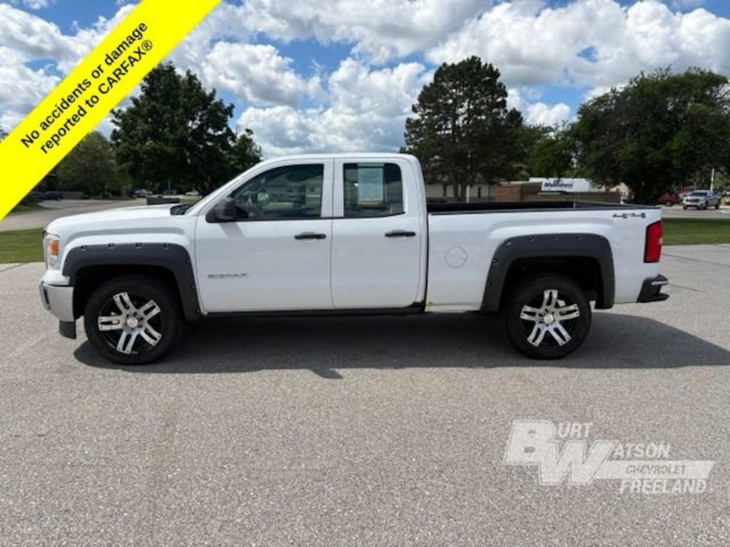 Used 2015 GMC Sierra 1500 4WD Double Cab 143.5 Truck