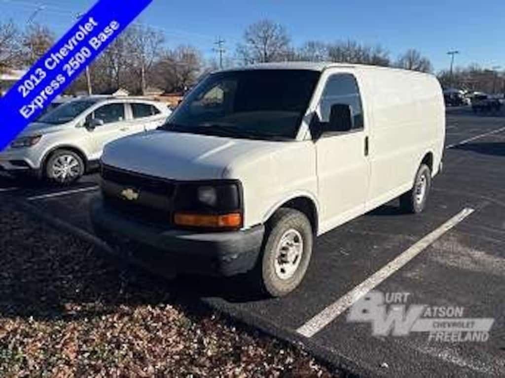 Used 2013 Chevrolet Express Cargo 2500 RWD 2500 135 Van