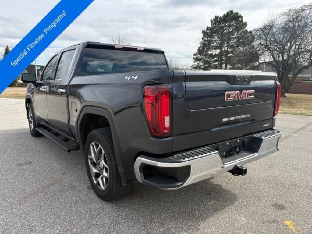 Used 2022 GMC Sierra 1500 SLT Truck