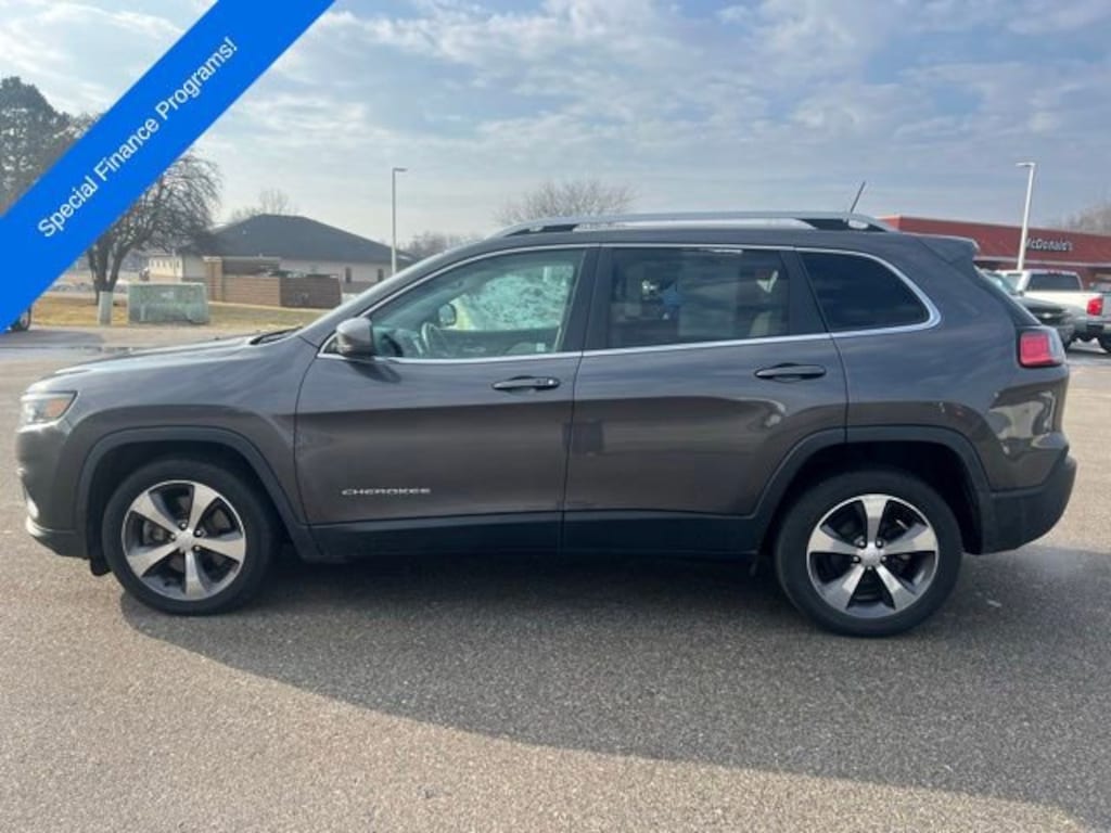 Used 2019 Jeep Cherokee Limited