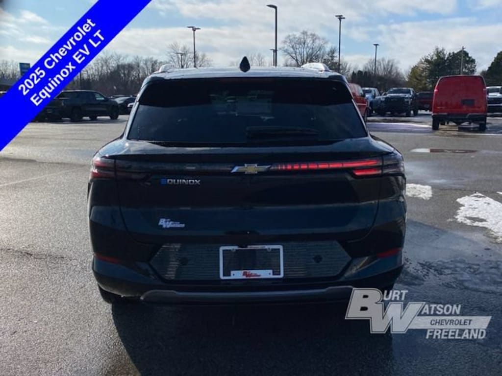 Used 2025 Chevrolet Equinox EV LT SUV