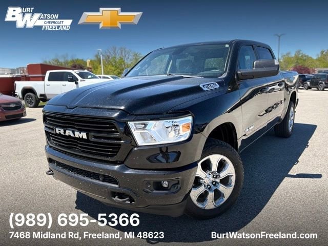 2020 RAM 1500 Big Horn/Lone Star 4x4 Crew Cab 5'7's photo