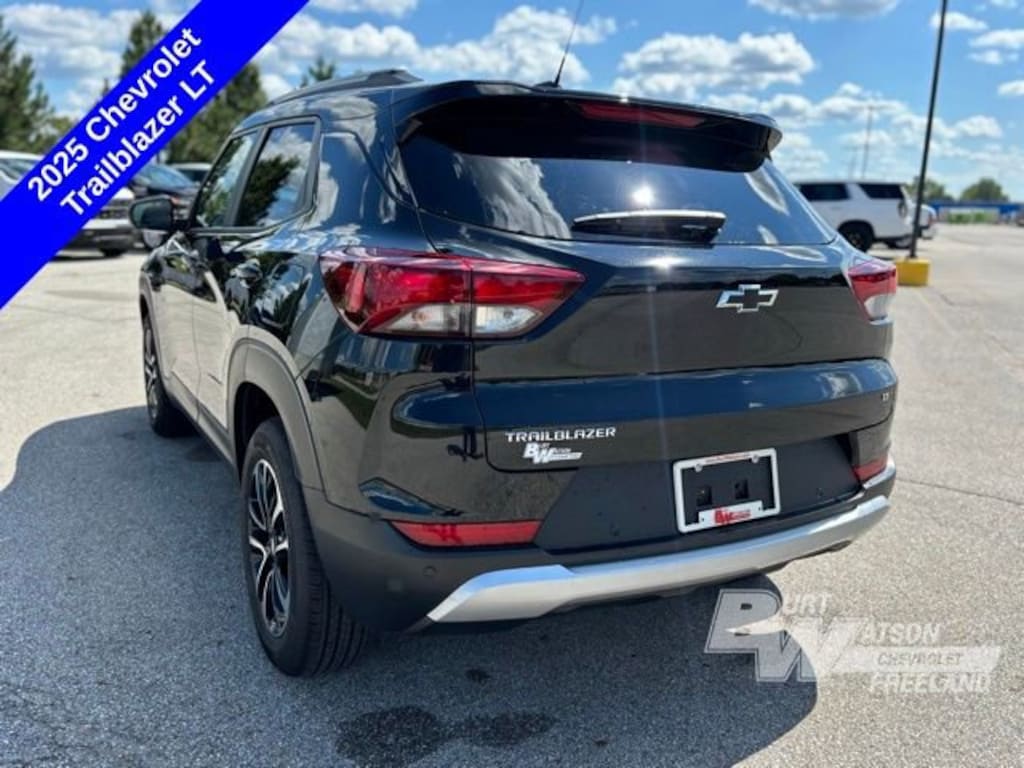 Used 2025 Chevrolet Trailblazer LT SUV
