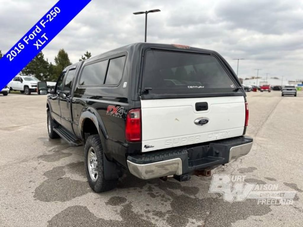 Used 2016 Ford Super Duty F-250 SRW Lariat