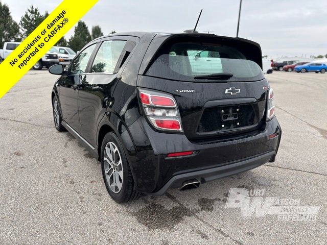 2020 Chevrolet Sonic LT photo 2