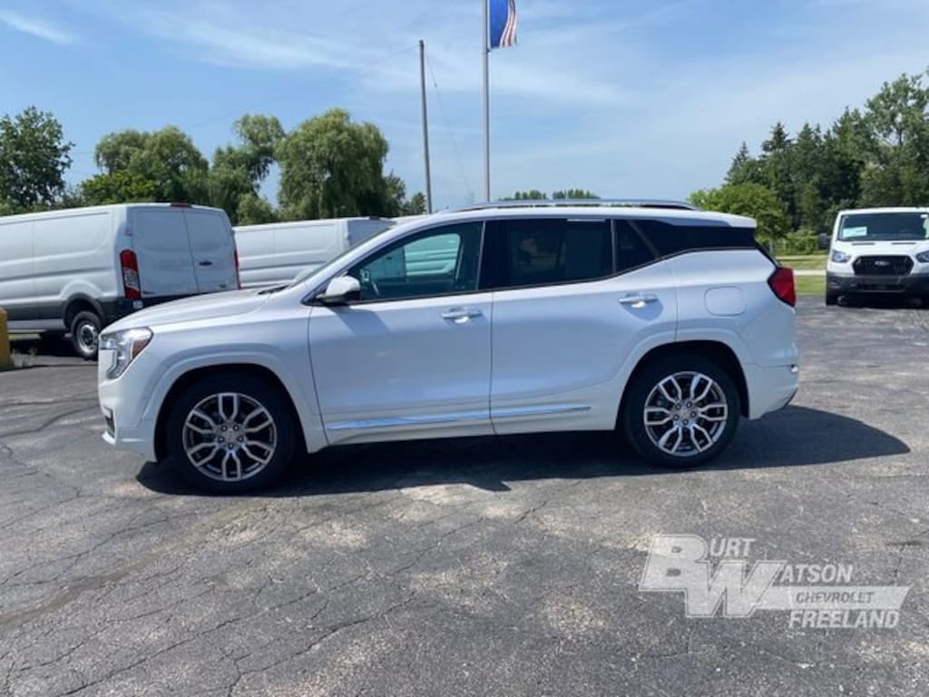 Used 2023 GMC Terrain Denali SUV