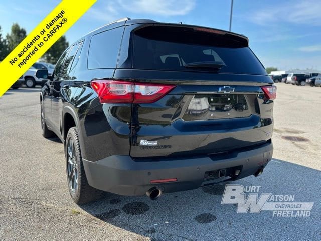2021 Chevrolet Traverse RS photo 2