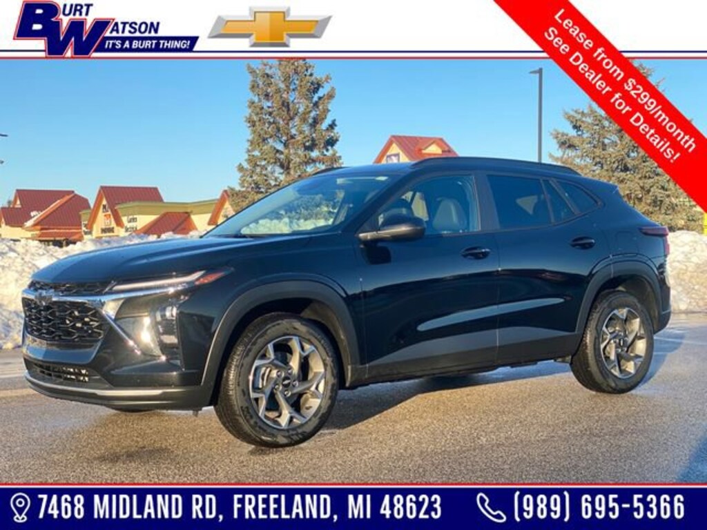 Used 2025 Chevrolet Trax LT SUV