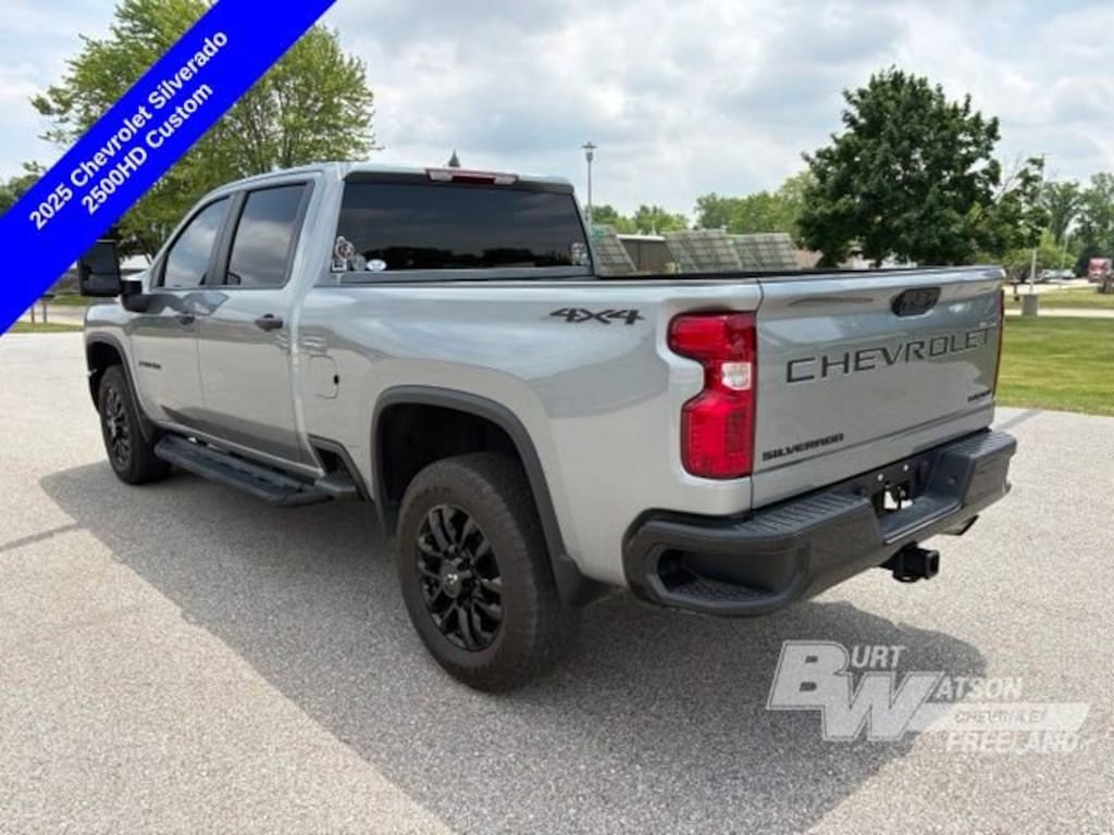 Used 2025 Chevrolet Silverado 2500 HD Custom Truck