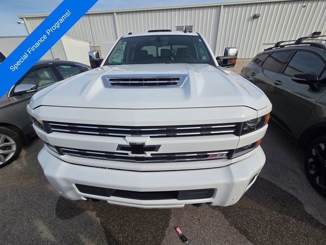 2019 Chevrolet Silverado 2500HD LTZ photo 2