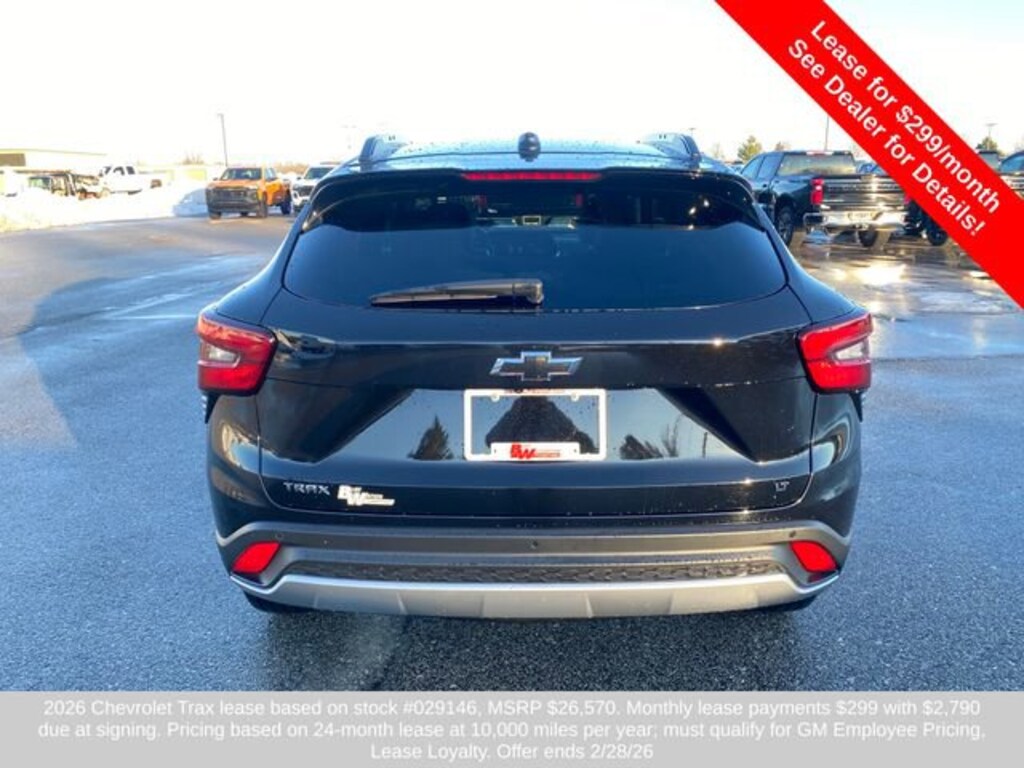 Used 2025 Chevrolet Trax LT SUV