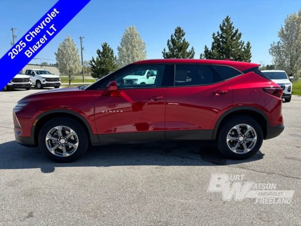 Used 2025 Chevrolet Blazer 2LT SUV