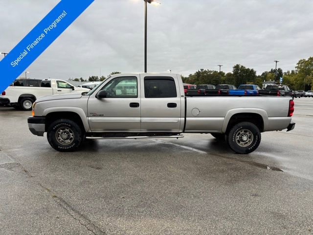 2005 Chevrolet Silverado 2500HD LS photo 2