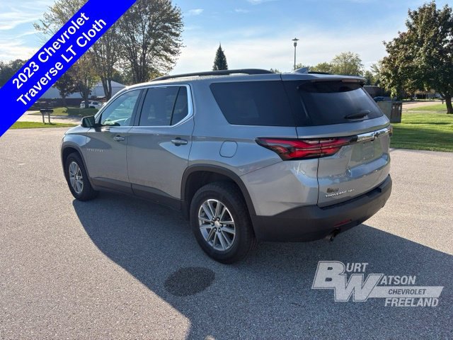 Used 2023 Chevrolet Traverse LT Cloth SUV