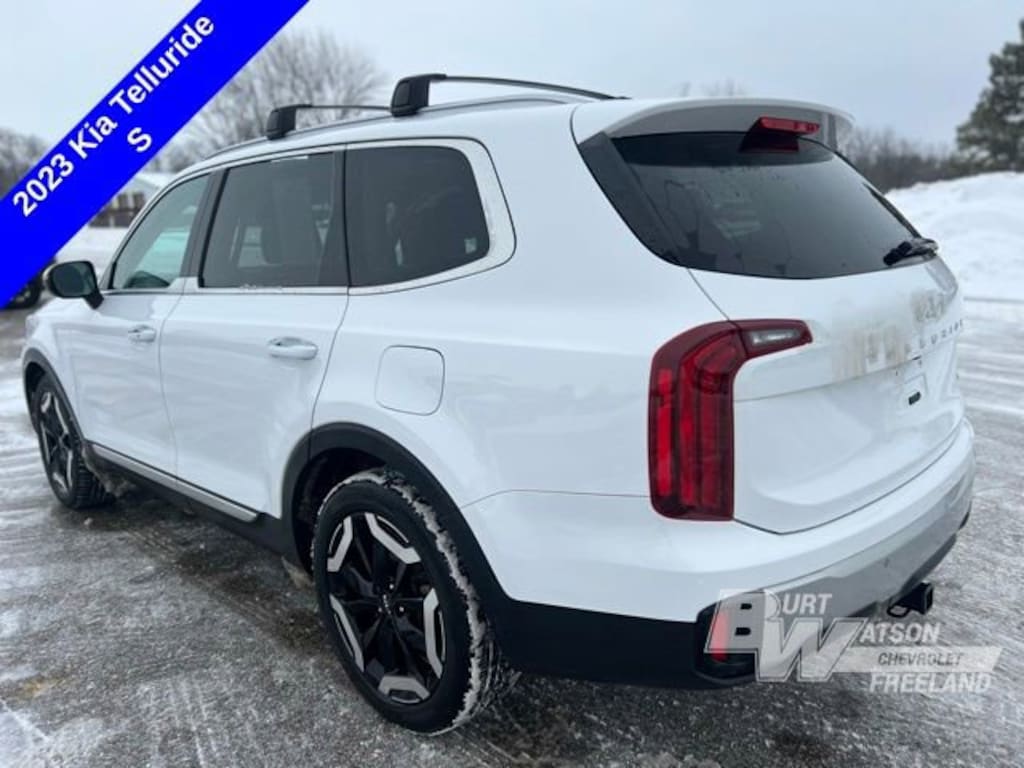 Used 2023 Kia Telluride S