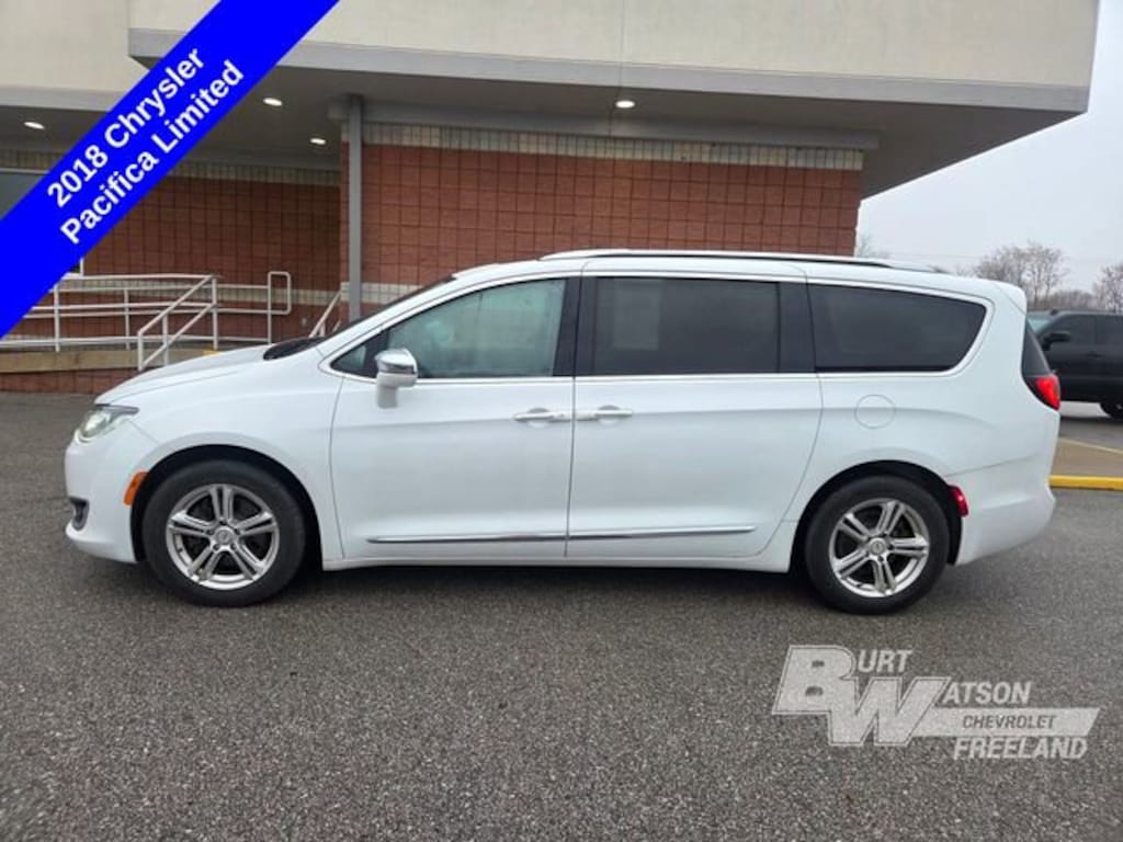 Used 2018 Chrysler Pacifica Limited