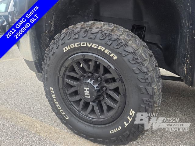 2011 Gmc Sierra 2500 HD SLT photo 2