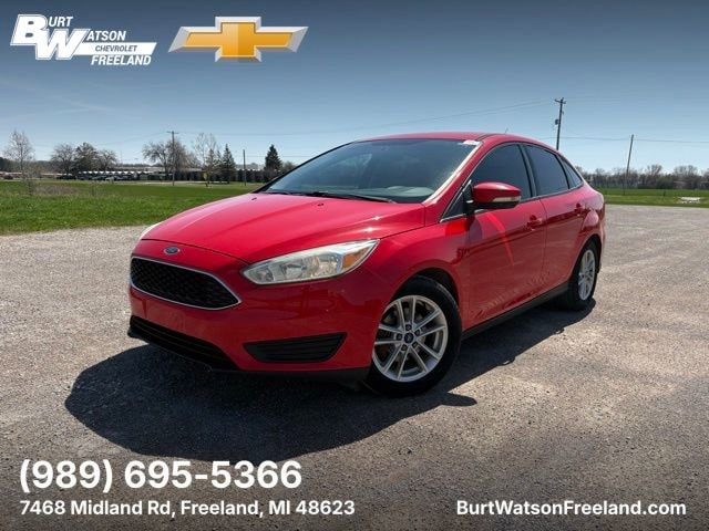 2017 Ford Focus Sedan SE's photo