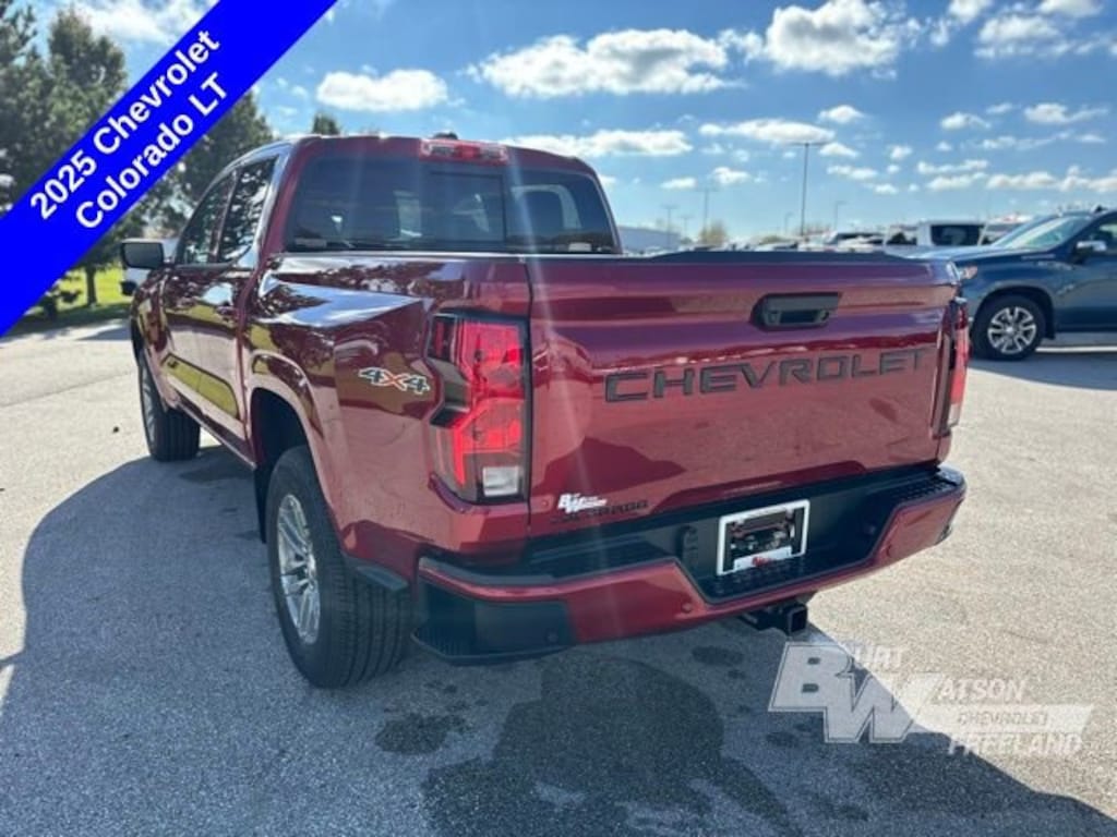 New 2025 Chevrolet Colorado WT/LT Truck