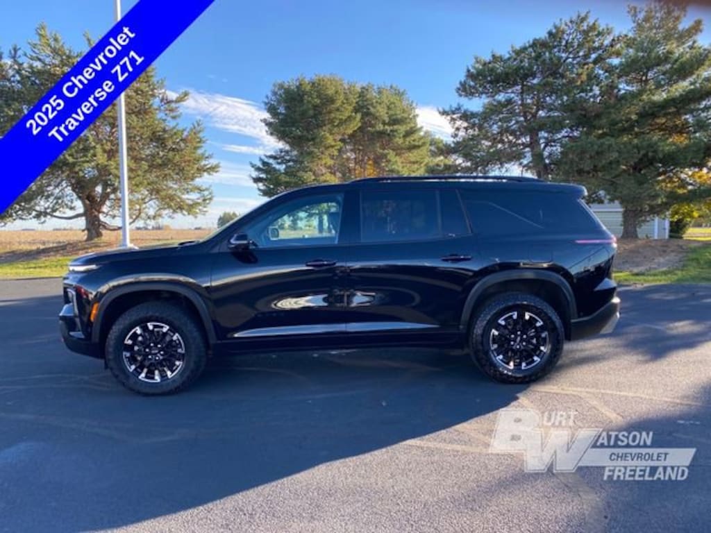 Used 2025 Chevrolet Traverse Z71 SUV
