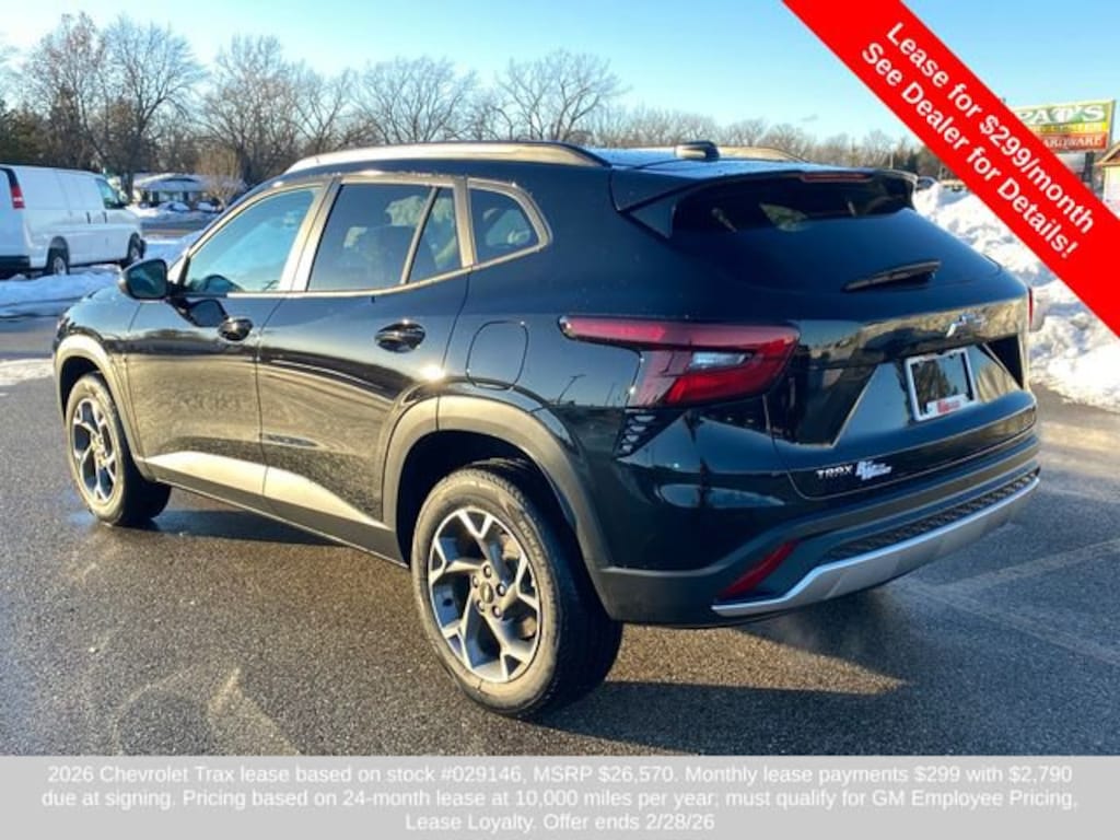 Used 2025 Chevrolet Trax LT SUV