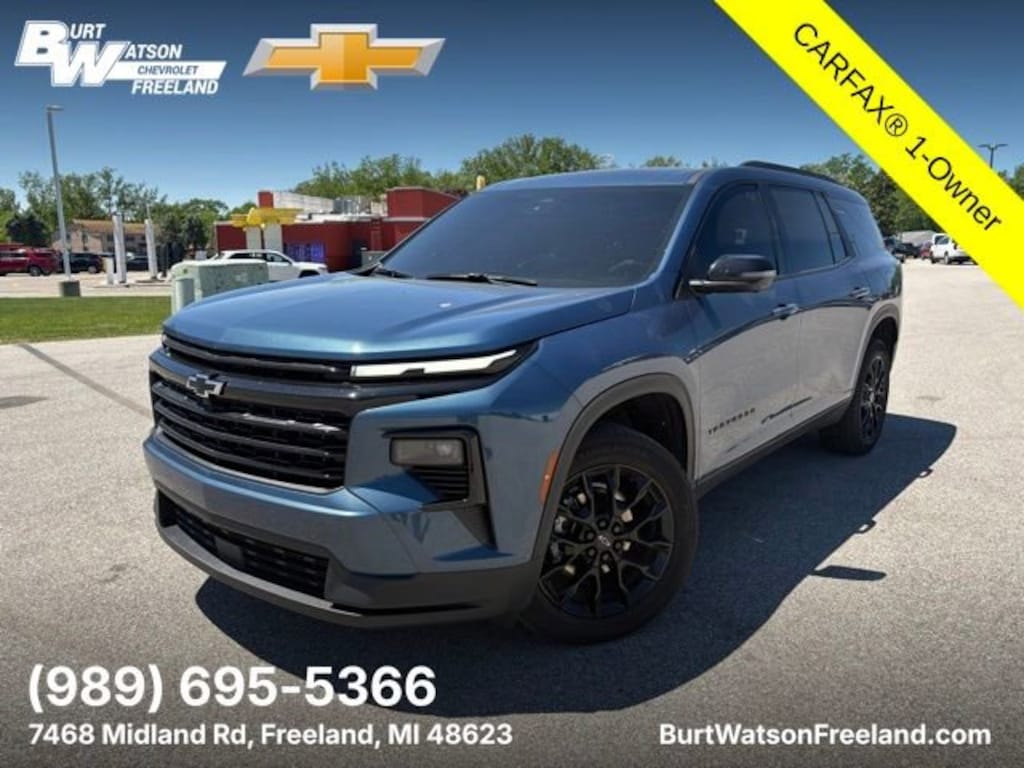 Used 2025 Chevrolet Traverse LT SUV