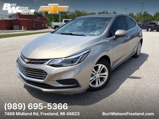 2017 Chevrolet Cruze LT Hatchback Auto's photo