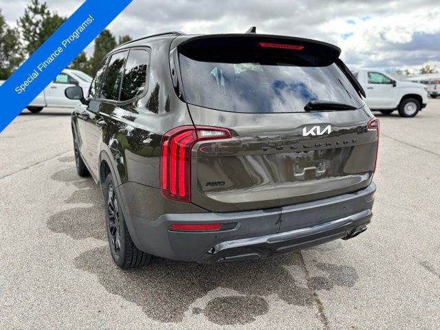 2022 Kia Telluride EX photo 2