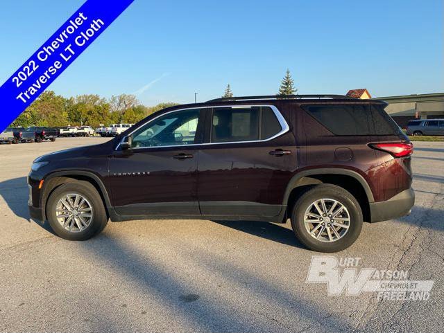 Used 2022 Chevrolet Traverse 1LT with VIN 1GNERGKW0NJ136188 for sale in Freeland, MI