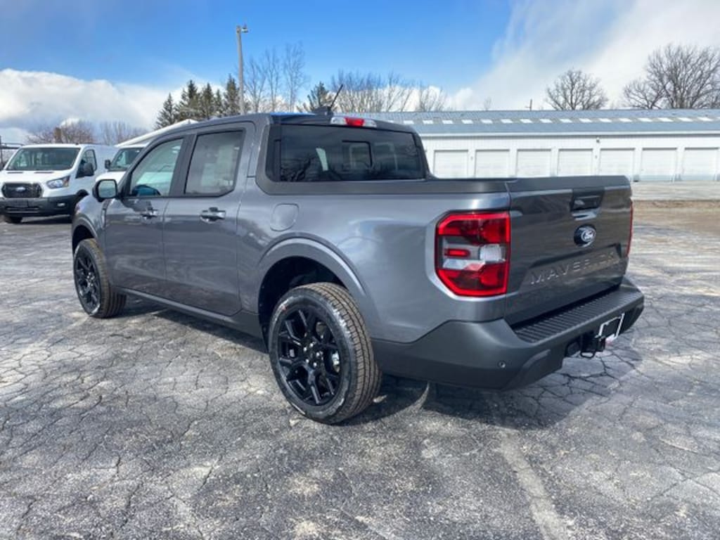 New 2026 Ford Maverick Lariat Truck SuperCrew