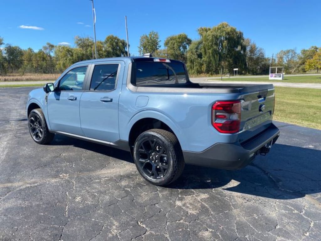 New 2025 Ford Maverick Lariat Truck SuperCrew