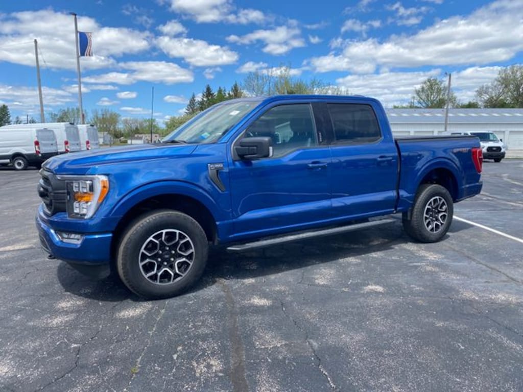 Used 2022 Ford F-150 XLT Truck SuperCrew Cab