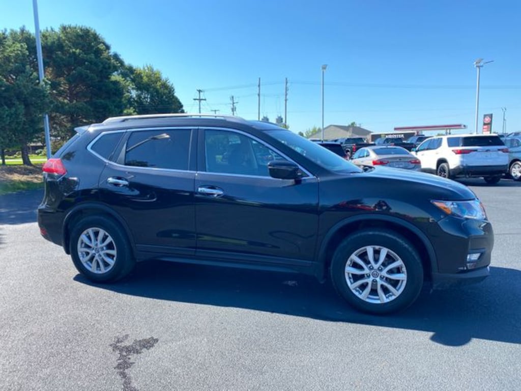Used 2020 Nissan Rogue S SUV
