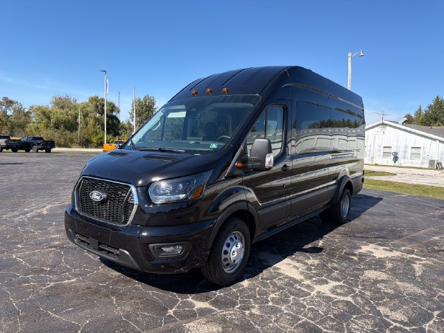  Ford Transit-350