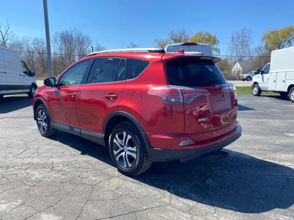 Used 2017 Toyota RAV4 LE SUV