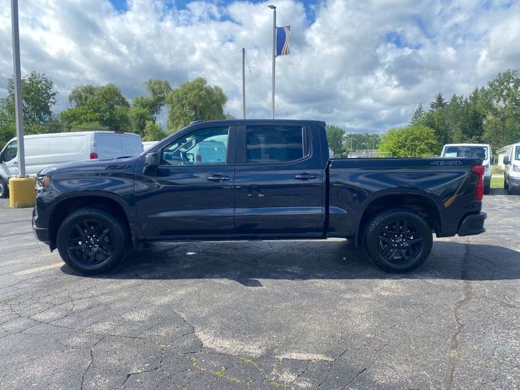 Used 2024 Chevrolet Silverado 1500 RST Truck Crew Cab