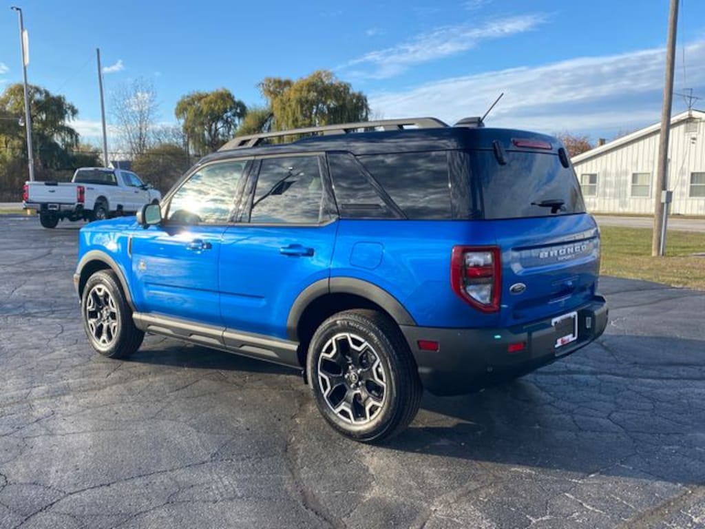New 2025 Ford Bronco Sport Outer Banks SUV