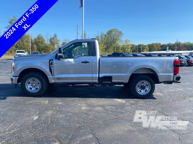 2024 Ford F-350 photo 2